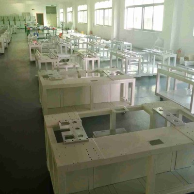 方形电池入化成钉机