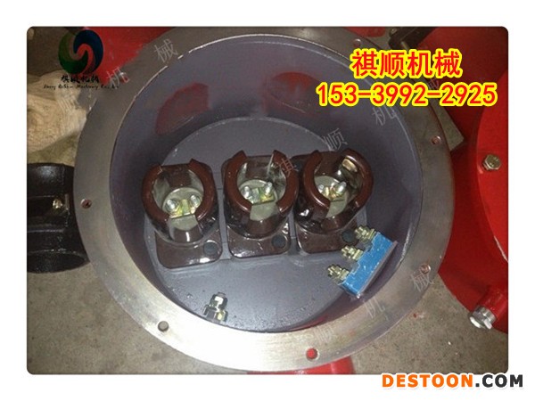 接线盒008.jpg 接线盒008.jpg