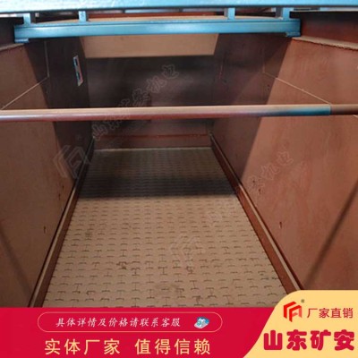 GLD2200-7.5-B甲带式给煤机设置多组缓冲托辊